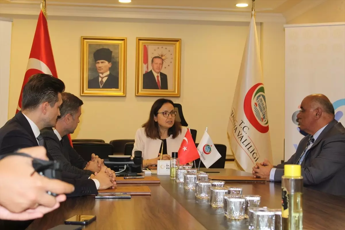 Yalova’da Hayırsever İş İnsanı Milli Eğitim Bakanlığı’na 51 Milyon TL Bağışladı