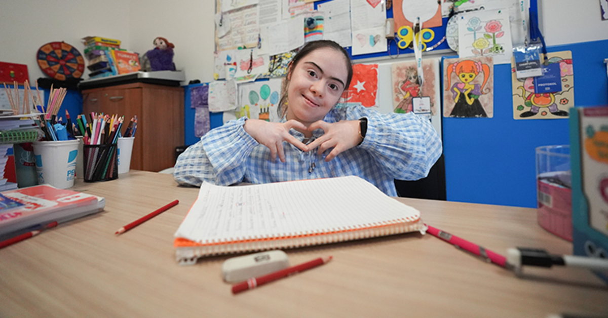 Down sendromlu İrem Zülal’in en büyük hayali üniversite okumak