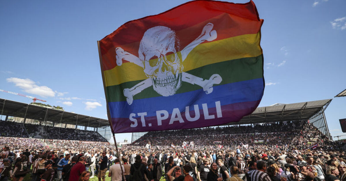 ABD seçimlerinden sonra bir ayrılık daha: St. Pauli kulübü X’i bıraktı