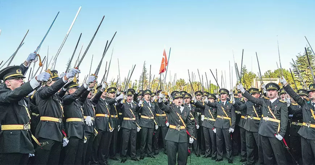 MSB: Teğmenlerin savunması alınıyor