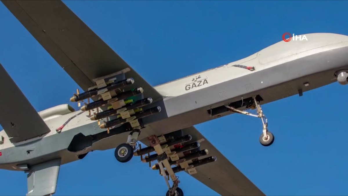 İran, ‘Gazze’ adını verdiği yeni İHA’sını tanıttı