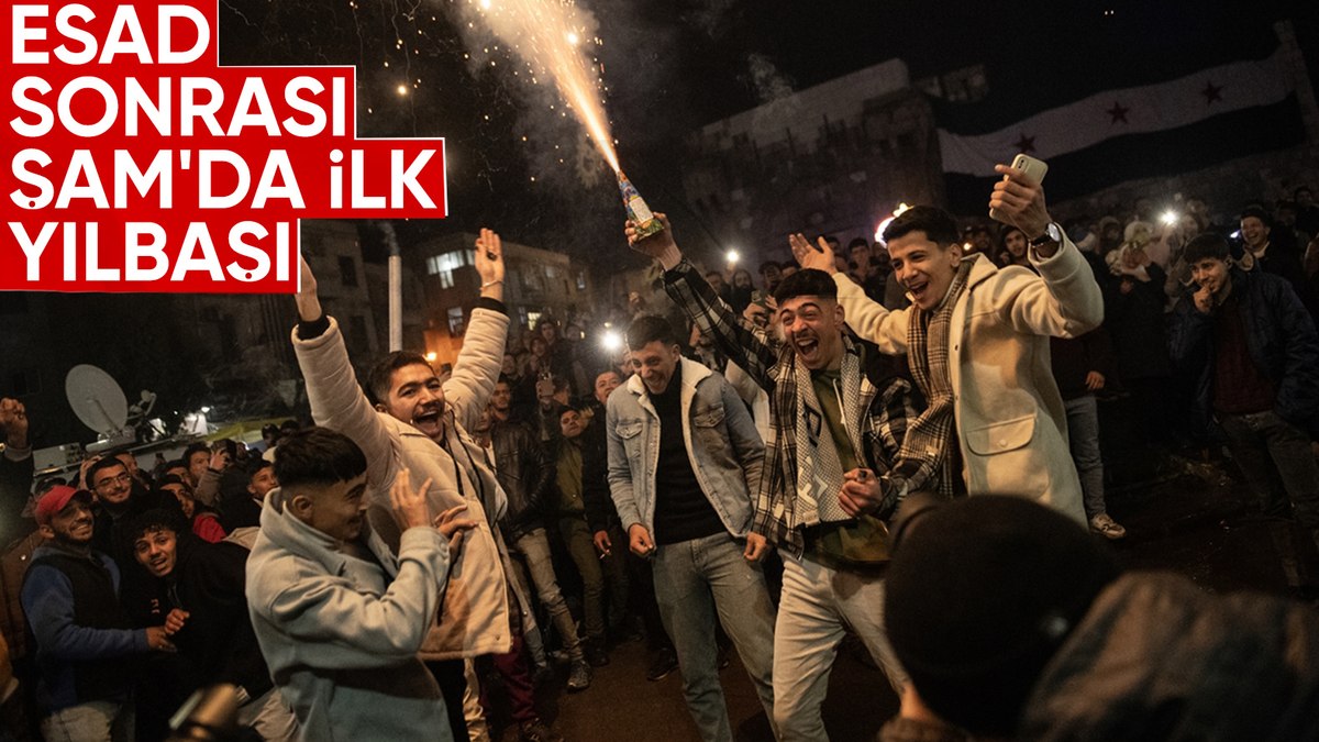 Suriyeliler, Şam’da hem Rejim’in yıkılmasını hem de yeni yılı coşku içinde kutladı