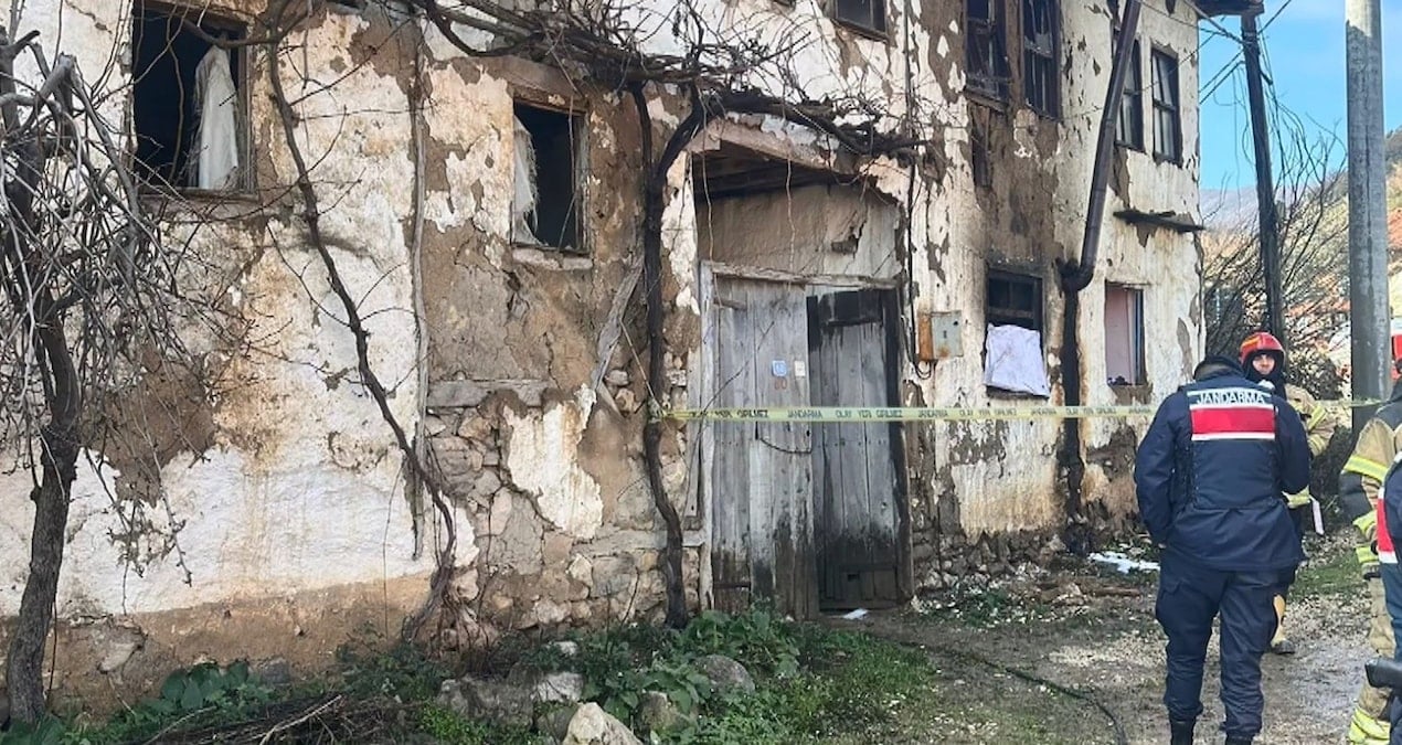 Yalnız yaşıyordu! Evde çıkan yangında can verdi