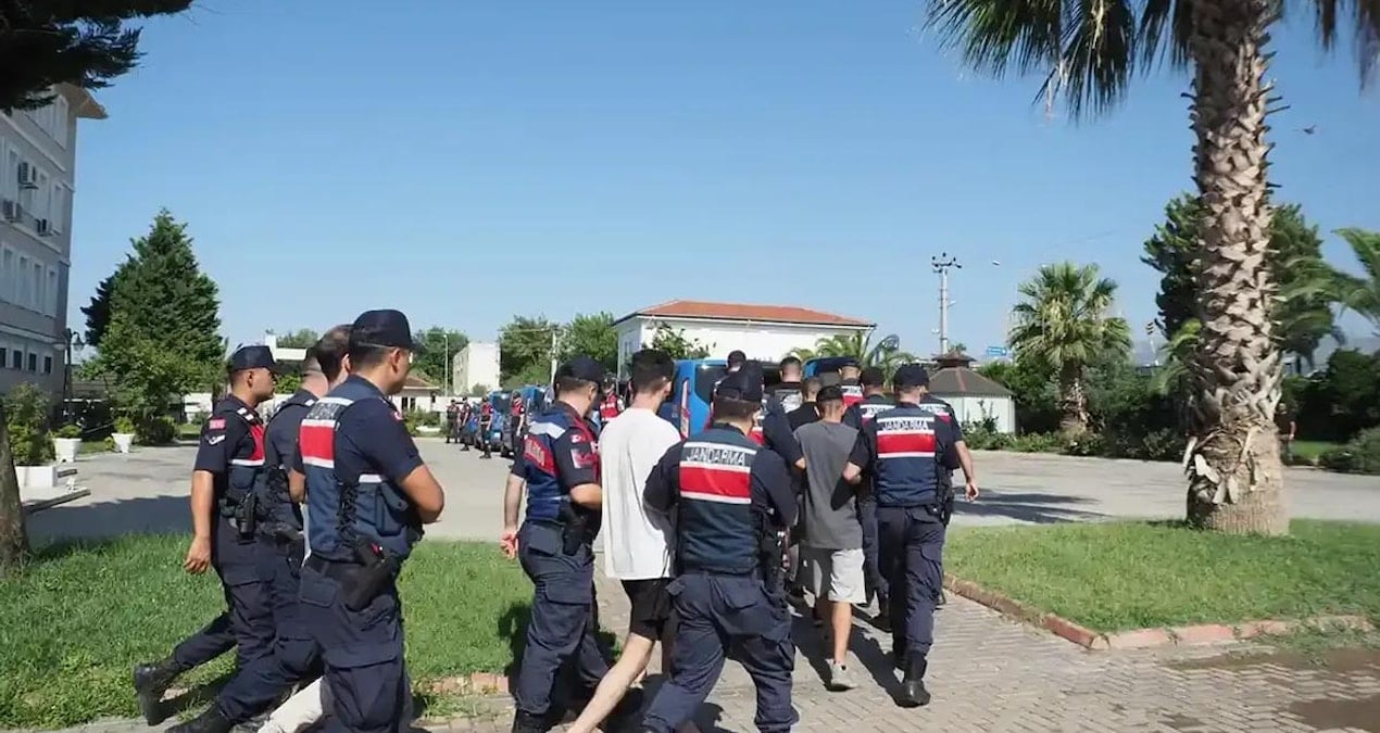 Aydın’da sigara kaçaklığı operasyonunda 7 kişi yakalandı