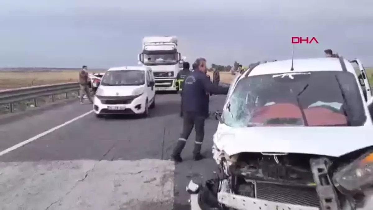Mardin’de Trafik Kazası: 3 Yaralı