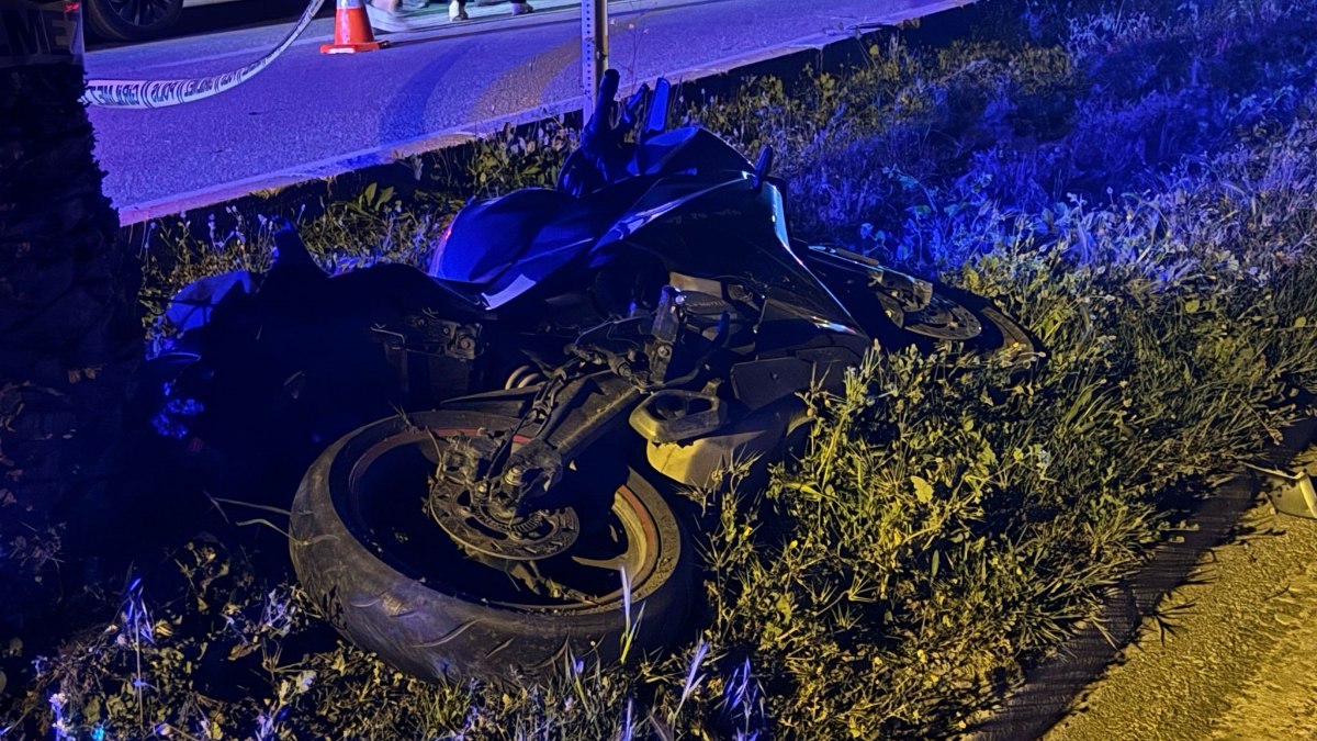Balıkesir’de üniversiteli genç motosiklet kazasında hayatını kaybetti