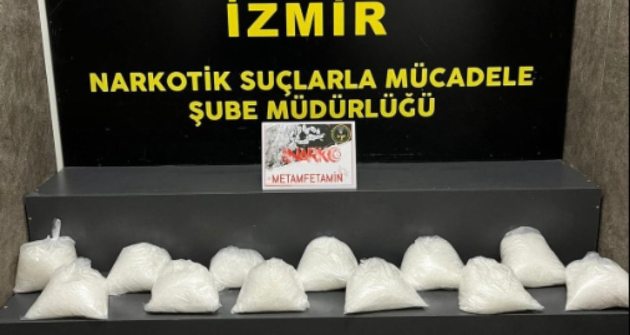 İzmir’de uyuşturucu operasyonu: 3 kişi tutuklandı